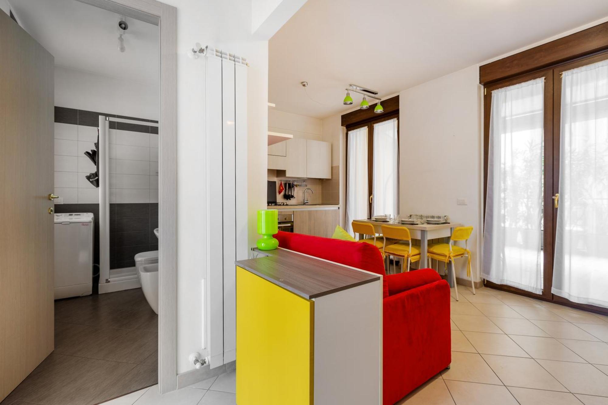 Corsica Huge Terrace Flats Mailand